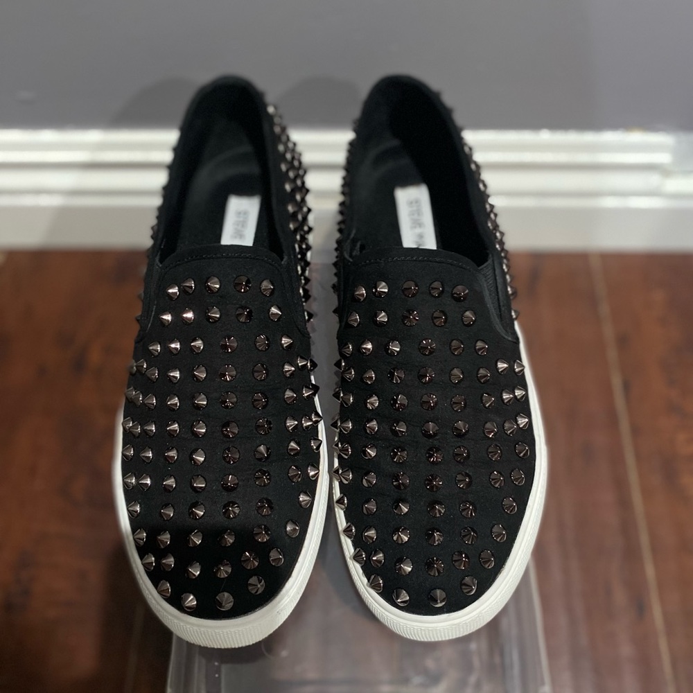 Steve Madden Meego Sneakers Black with Spikes